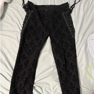 Devil fashion size large mens.